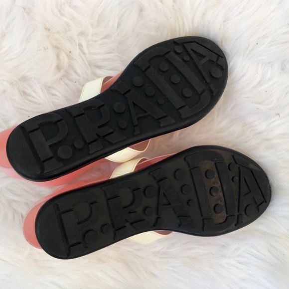 Prada Ivory Patent Leather Triangle Logo Thong Slides Size 7.5 - Picture 7 of 8